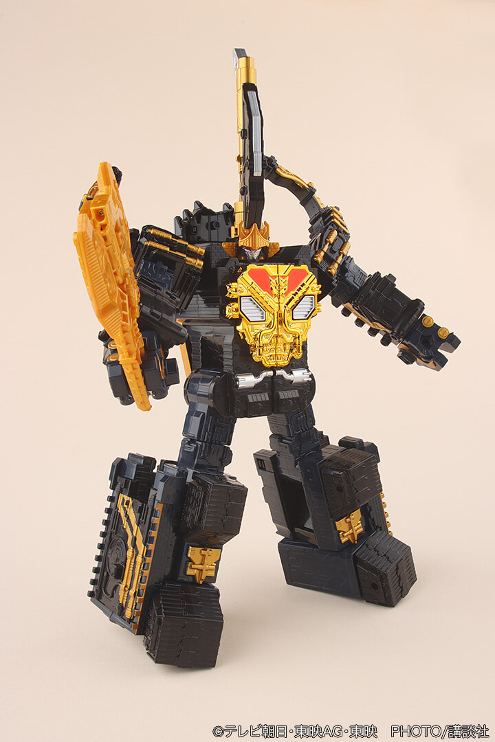 ゴッドキングオージャーが完成！ 「DXキングコーカサスカブト