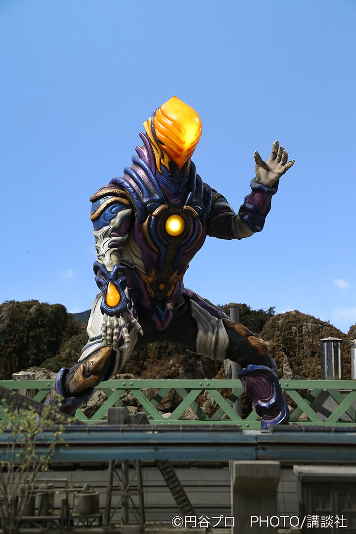 12月15日 ウルトラマンX 最強の敵グリーザにエックスたちが挑む