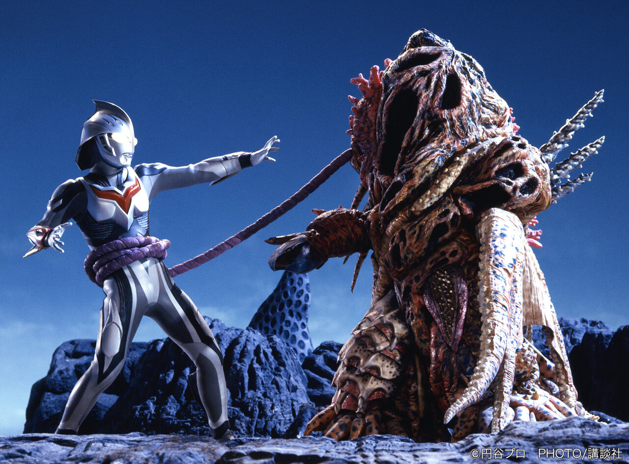 3月12日 終焉の地へ ウルトラマンネクサスがクトゥーラと激突