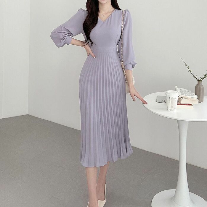 骨格ウェーブVネックプリーツワンピース（ワンピース）｜骨格ウェーブ