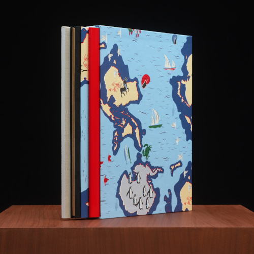 ボッテガ・ヴェネタが4作目となる「FANZINE」の配布を発表。アレック