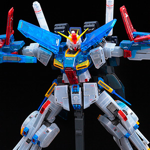 イベント限定ガンプラ「MG ダブルゼータガンダム Ver.Ka［クリアカラー