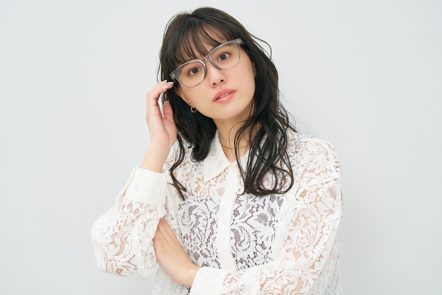 スペシャルプライス]かけるだけで存在感がある太縁メガネ（ZA241066