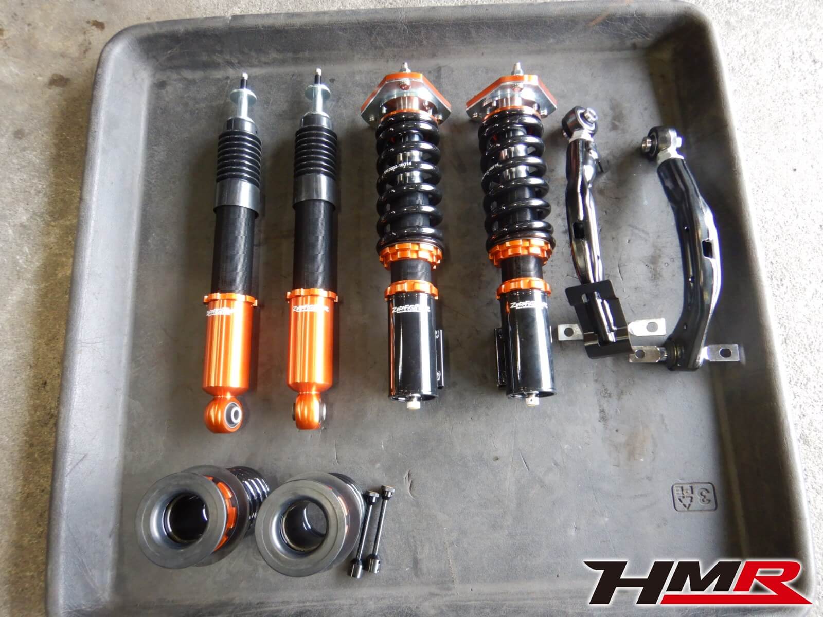 シビックタイプR(FD2)にゼロファイター車高調、J'sの調整式アッパー