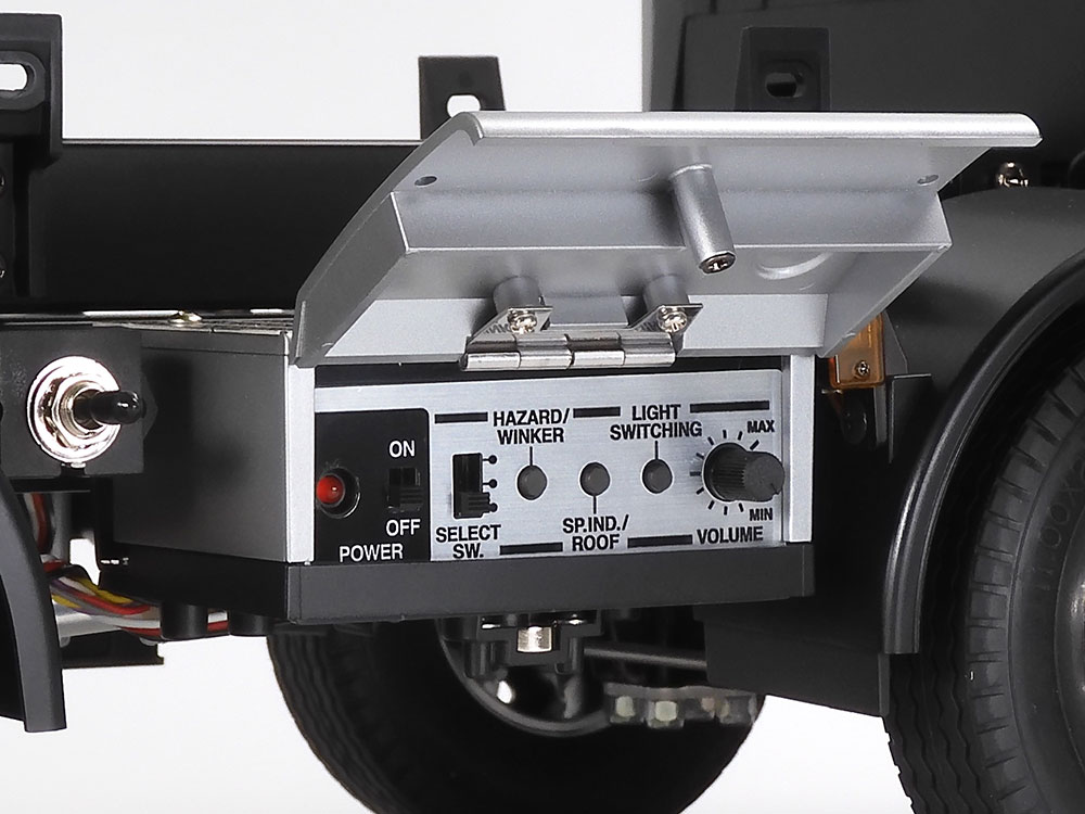 タミヤ RC特別企画商品 1/14RC メルセデス・ベンツ アロクス 4151 8x4