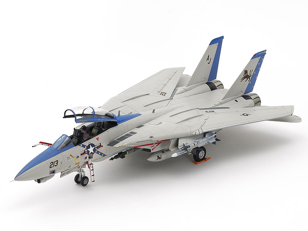 1/72 SCALE GRUMMAN F-14D TOMCAT | TAMIYA