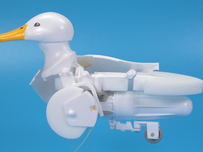 歩いて泳ぐアヒル工作セット [70257] - スーパーラジコン