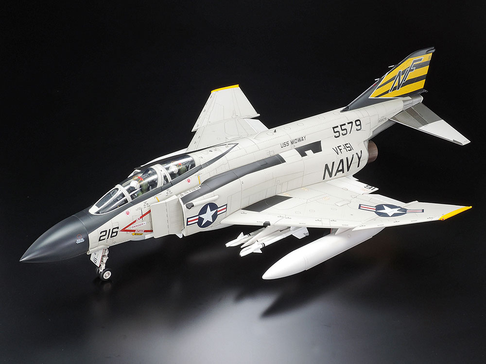 タミヤ 1/32 エアークラフトシリーズ マクダネル・ダグラス F-4J