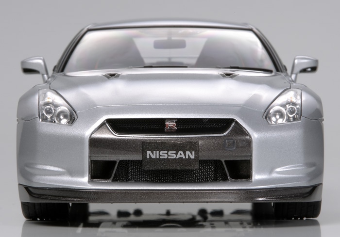 タミヤ 1/24 スポーツカーシリーズ NISSAN GT-R | タミヤ