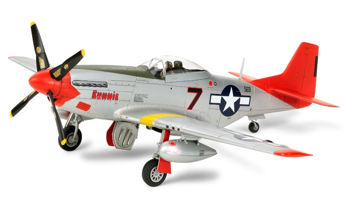 タミヤ スケール限定商品 1/48 ノースアメリカン P-51D マスタング
