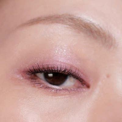 ライラックの輝きが華やかなパープル系パレットのSTAFF REVIEW