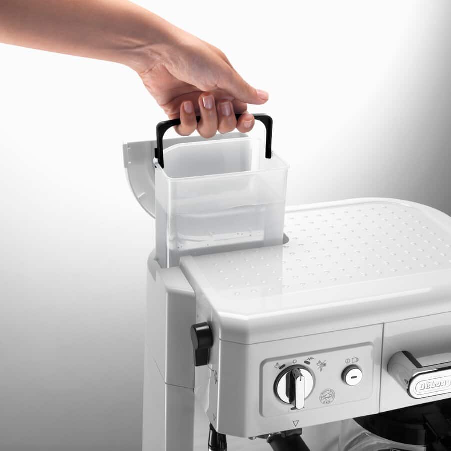 マ*ュ様 DeLonghi コンピコーヒーメーカー BC041J-W コンビコーヒー