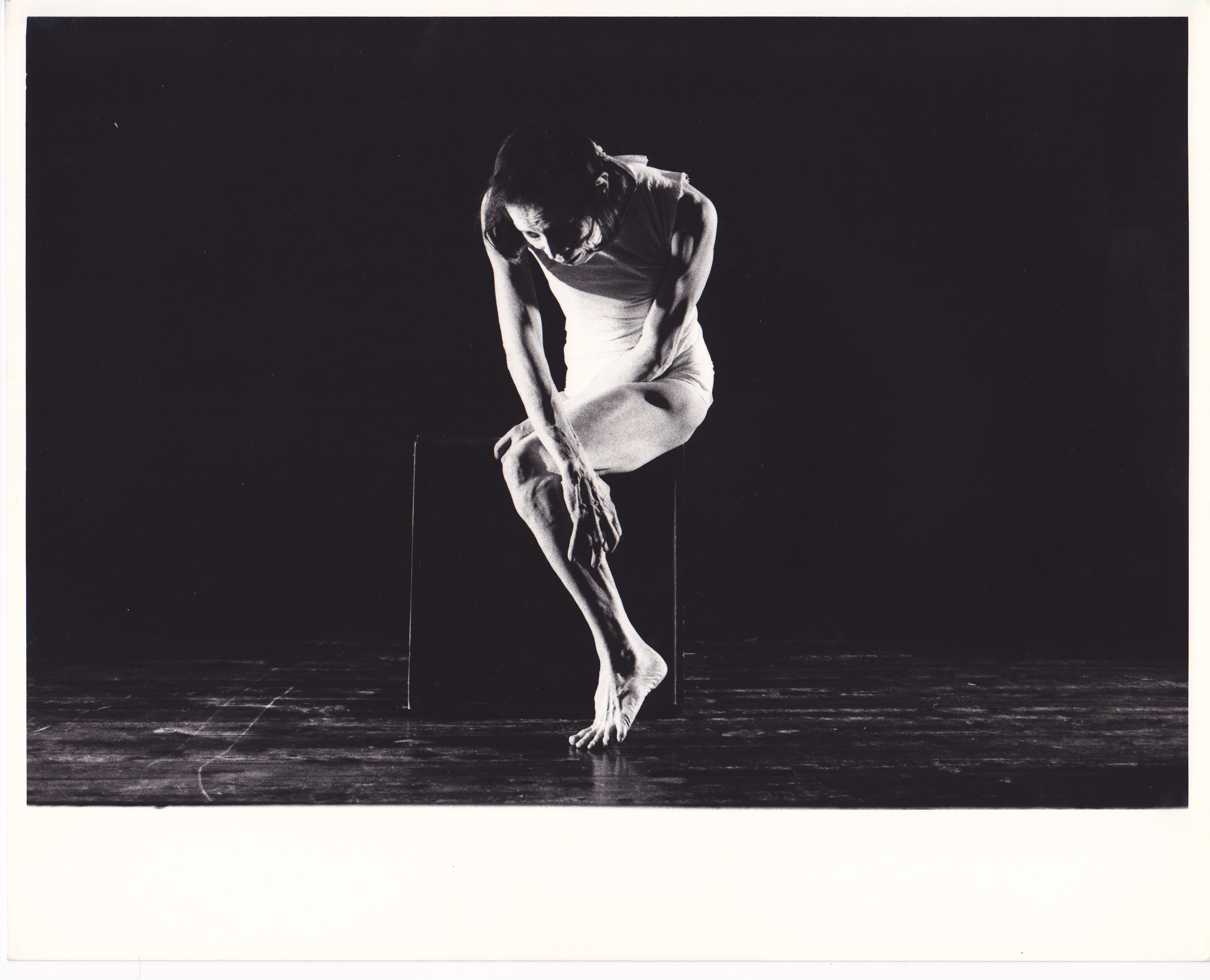 大野一雄舞踏研究所 | Dance Archive Network