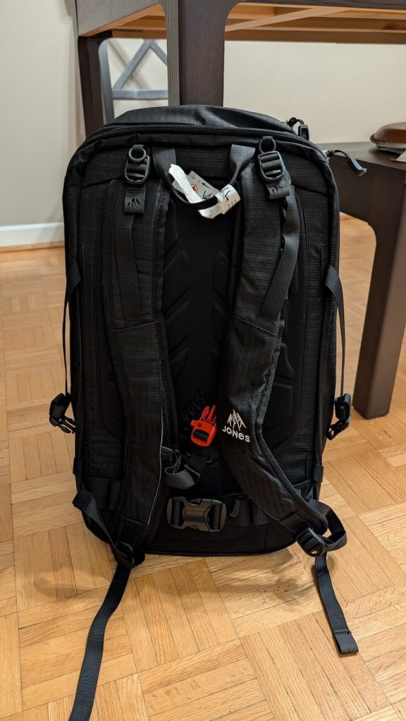 Jones DSCNT 19L backpack review (aka the redesigned Jones Deeper