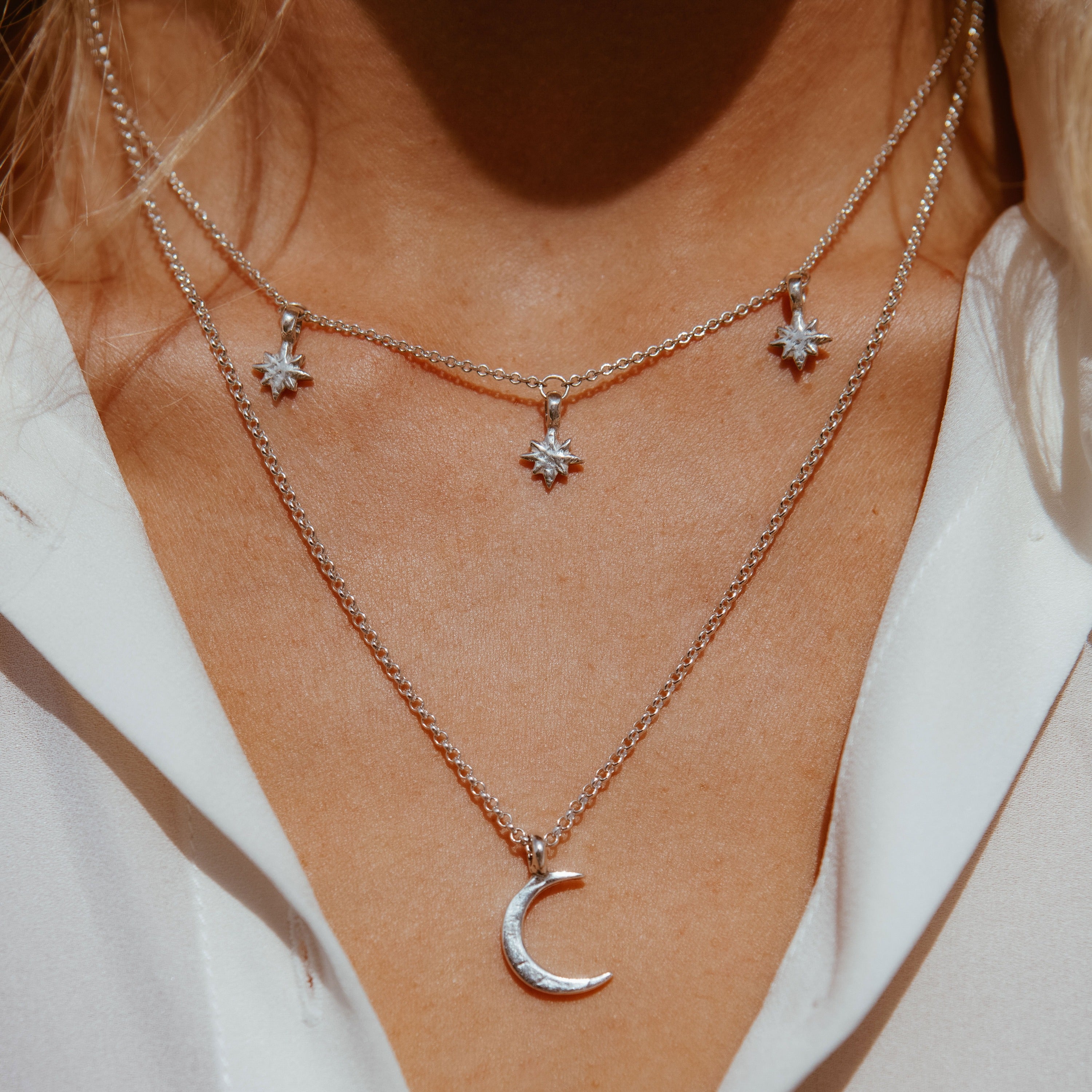 Silver Medium Crescent Moon Necklace – Daniella Draper