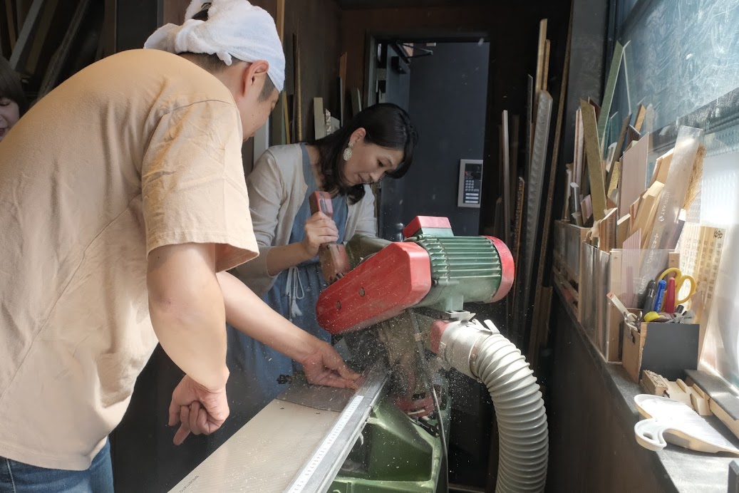 ミニ額縁・職人体験】組み合わせは無限大！？フレーム組立からガラス板