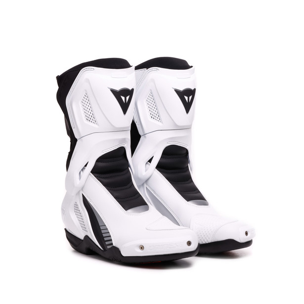 NEXUS 3 IN & OUT BOOTS - ダイネーゼジャパン | Dainese Japan