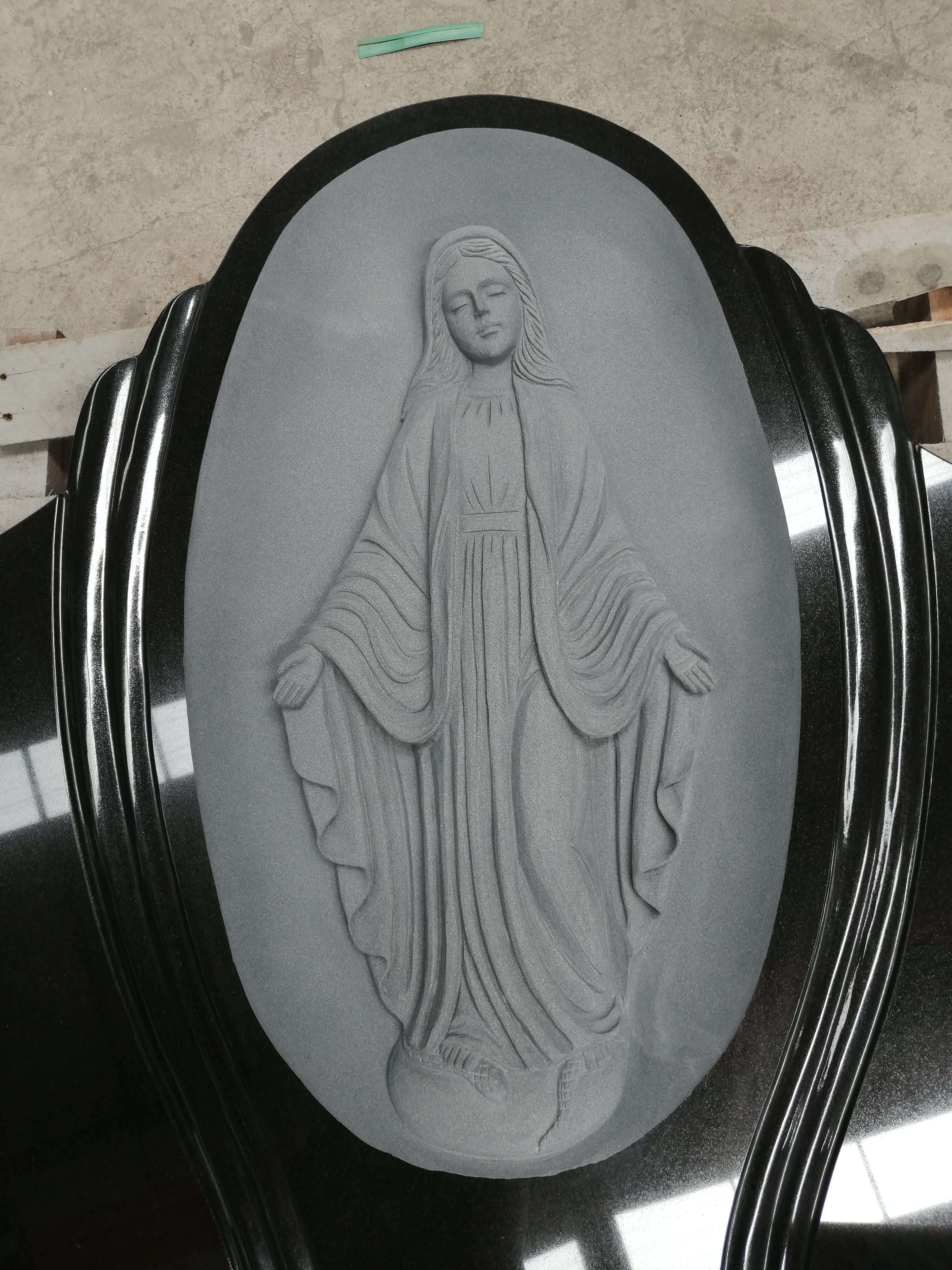 値下げ 彫刻 のサイ 37年前にグアムで購入 石のように固い素材 彫刻 の