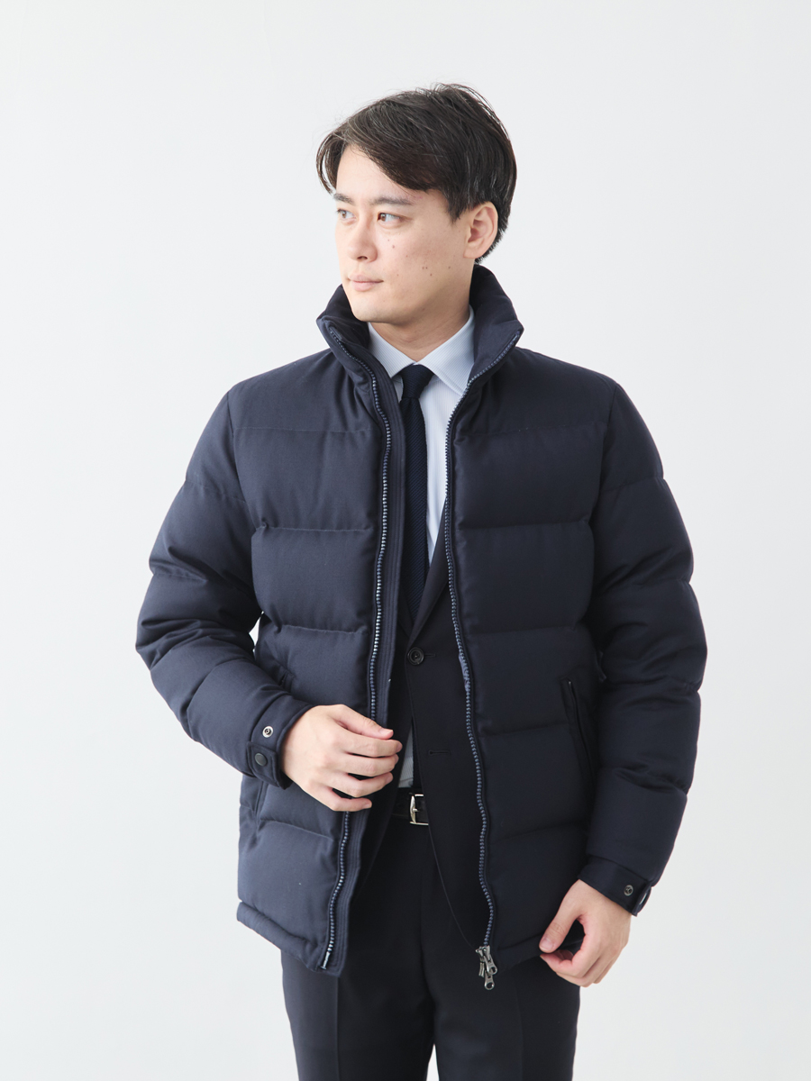 価格改定のご案内】ジャケット合わせがサマになる、南極観測のダウン