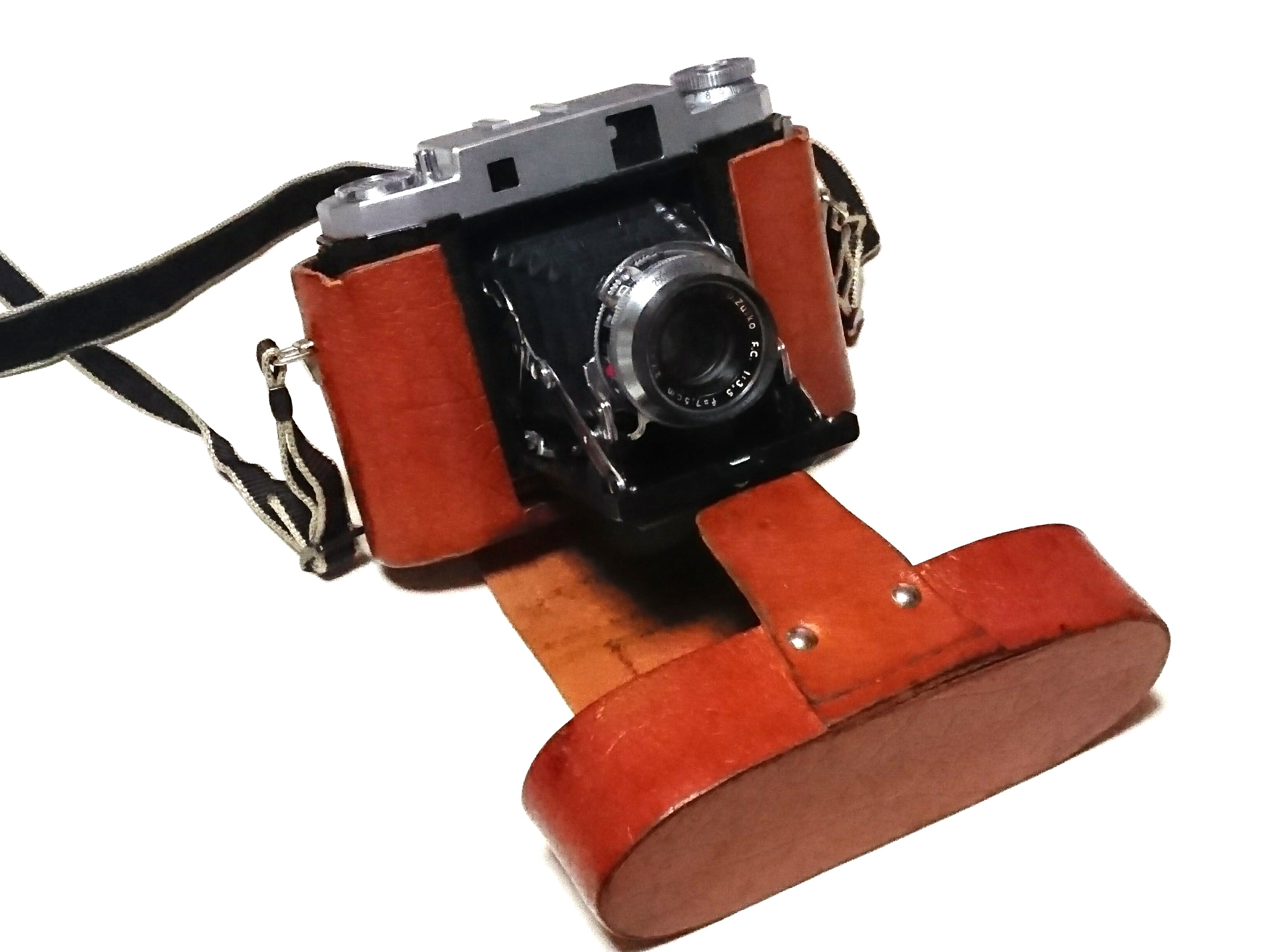 700円で購入したジャンクの旧型マミヤ6、完全復活！ | Darkroom cafe