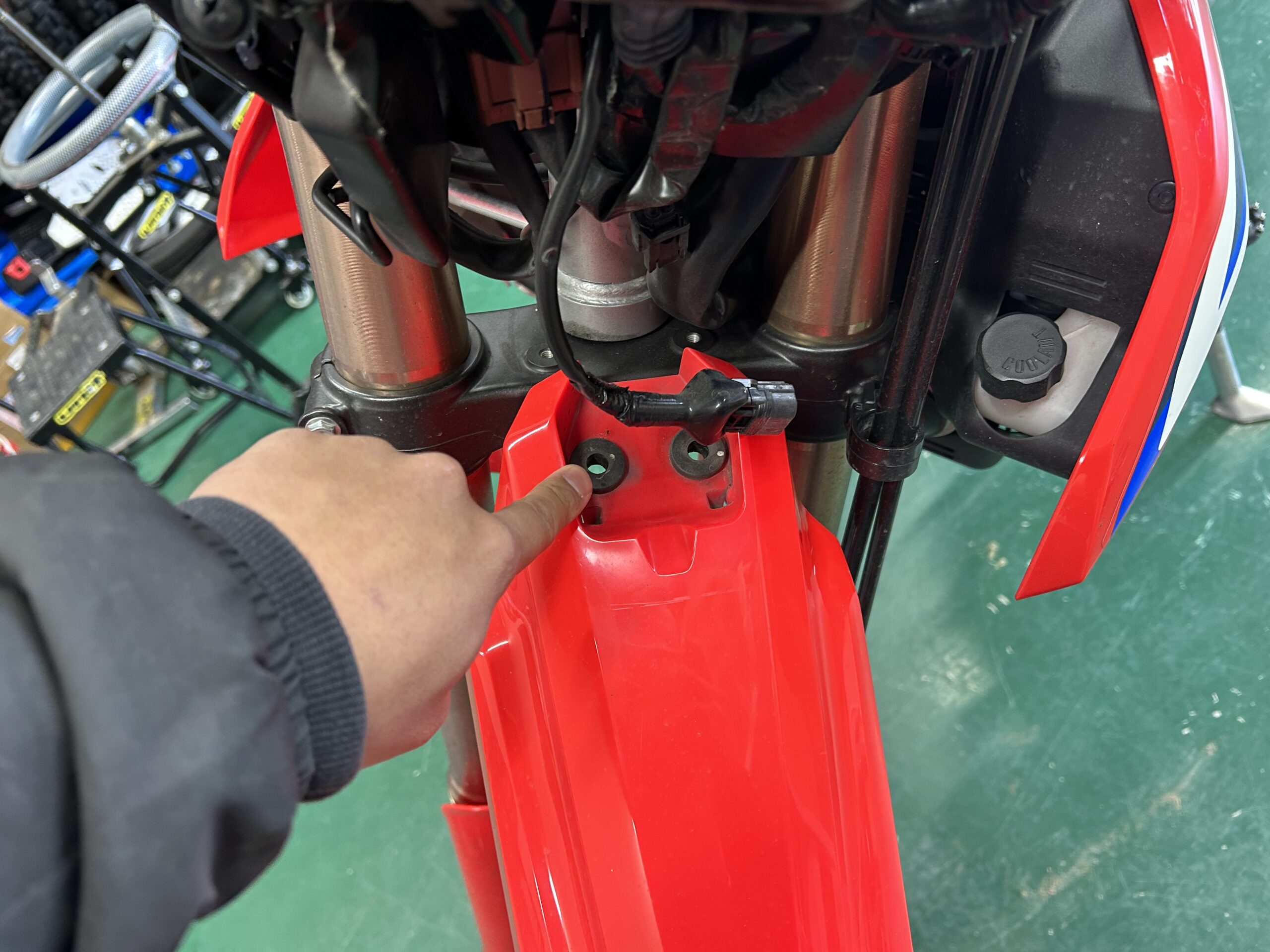 ダートバイクプラスブログ|CRF250L MD47型 ウインカー取り付け解説