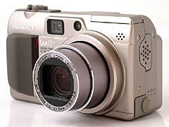 新製品レビュー】CAMEDIA C-70 ZOOM