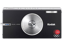 コダック、デュアルレンズデジカメ「V570」のオリンピックバージョン