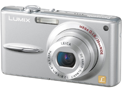 パナソニック、28mmレンズで世界最薄「LUMIX DMC-FX30」