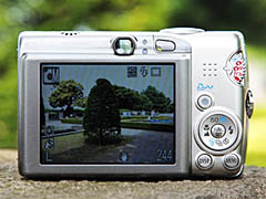 新製品レビュー】キヤノン IXY DIGITAL 810 IS