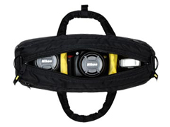 ニコン、PORTERとコラボレーションした2ウェイカメラバッグ