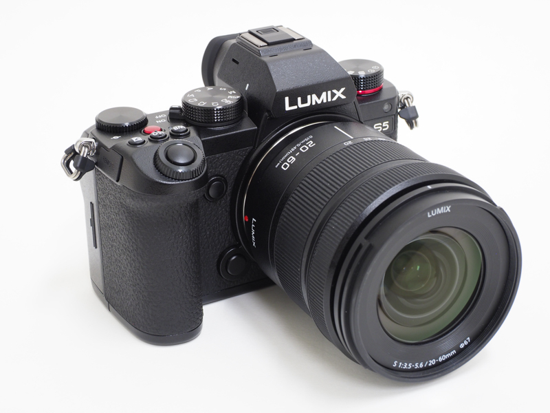 写真で見るパナソニック「LUMIX S5」 - デジカメ Watch
