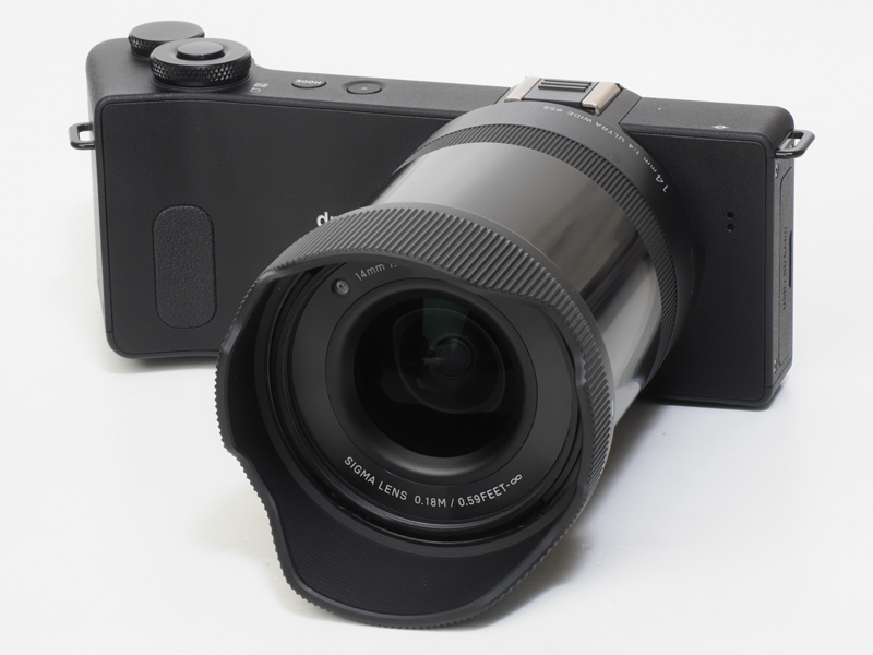 赤城耕一の「アカギカメラ」 第26回：dp0 Quattroのモノクロ描写をお