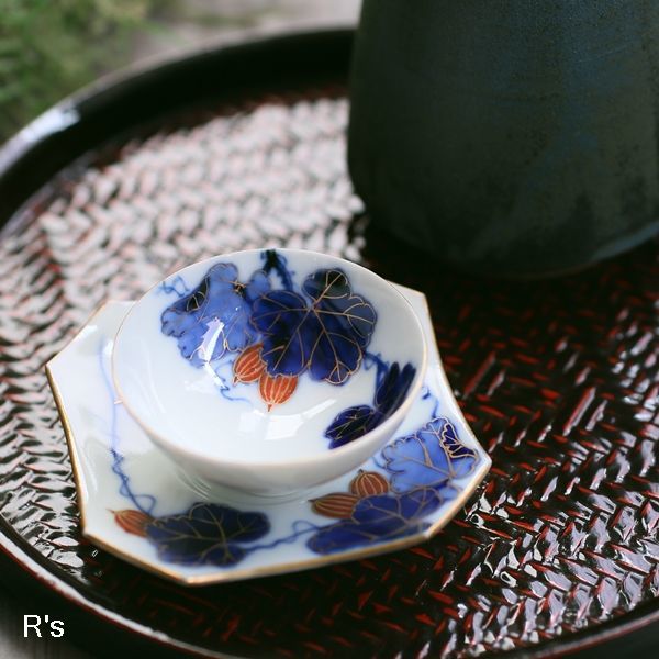 深川製磁 受け皿付き盃 酒器 金彩 アンティーク品（ナ5061