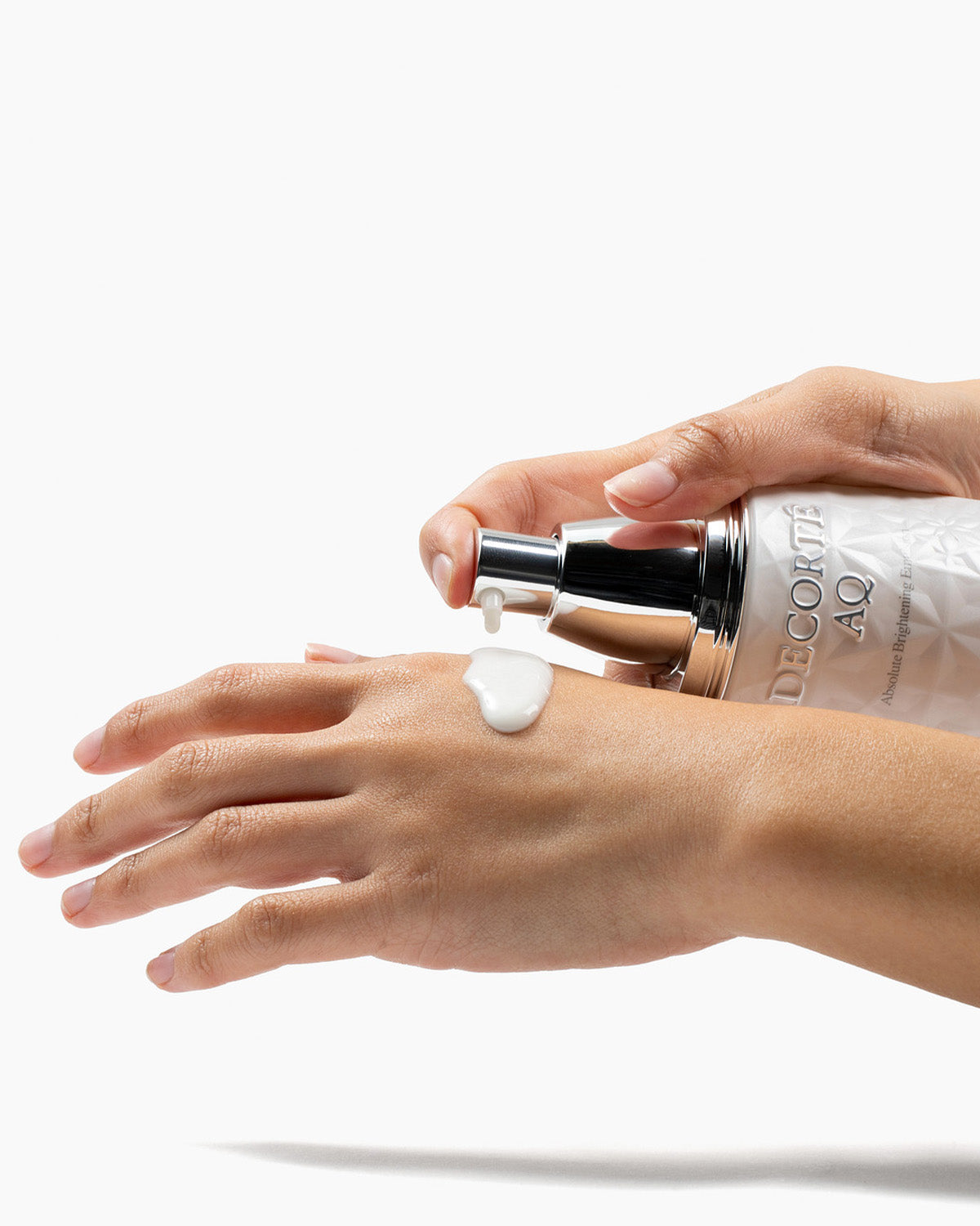 AQ Absolute Glow-Radiant Brightening Emulsion