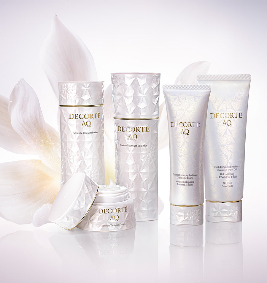 AQ Absolute Treatment Day Cream Broad Spectrum SPF 16 Sunscreen