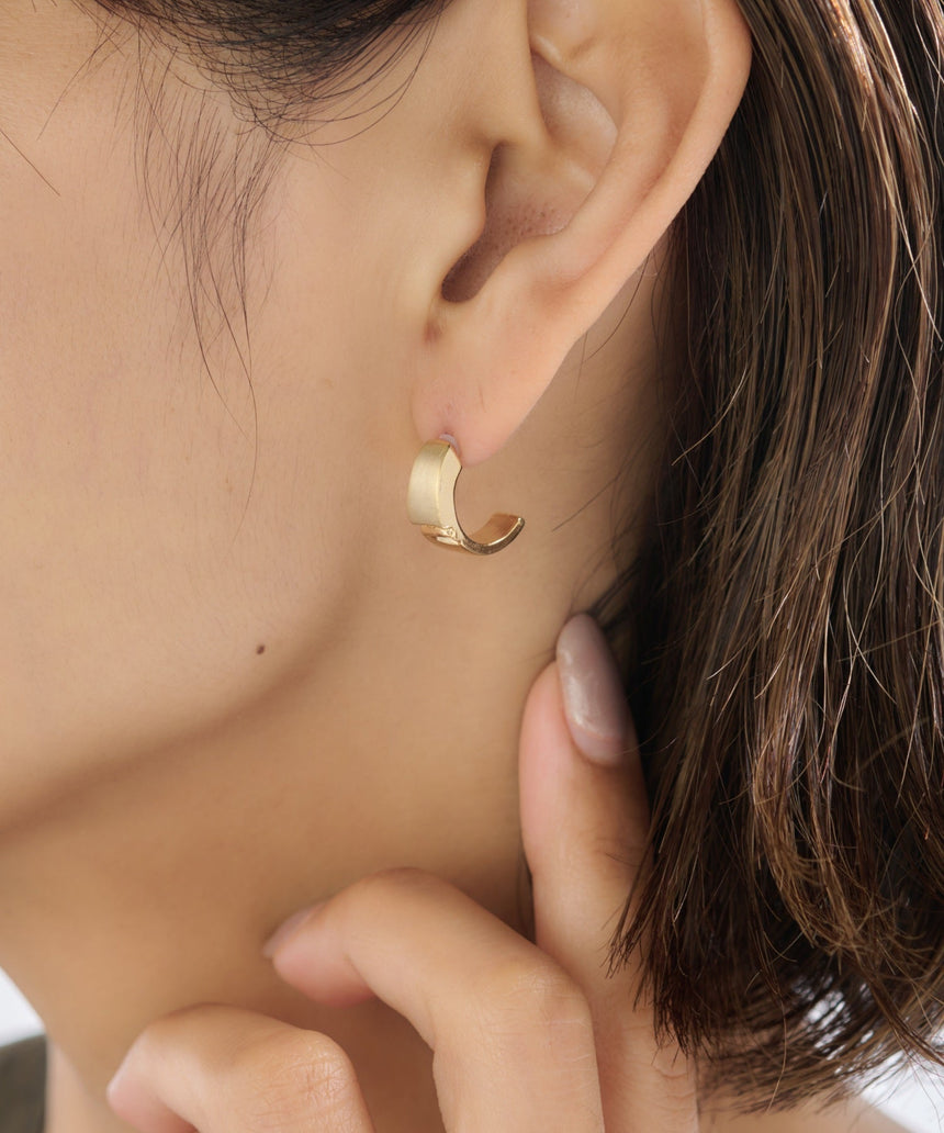 セラミックポストピアス – dee doo dah