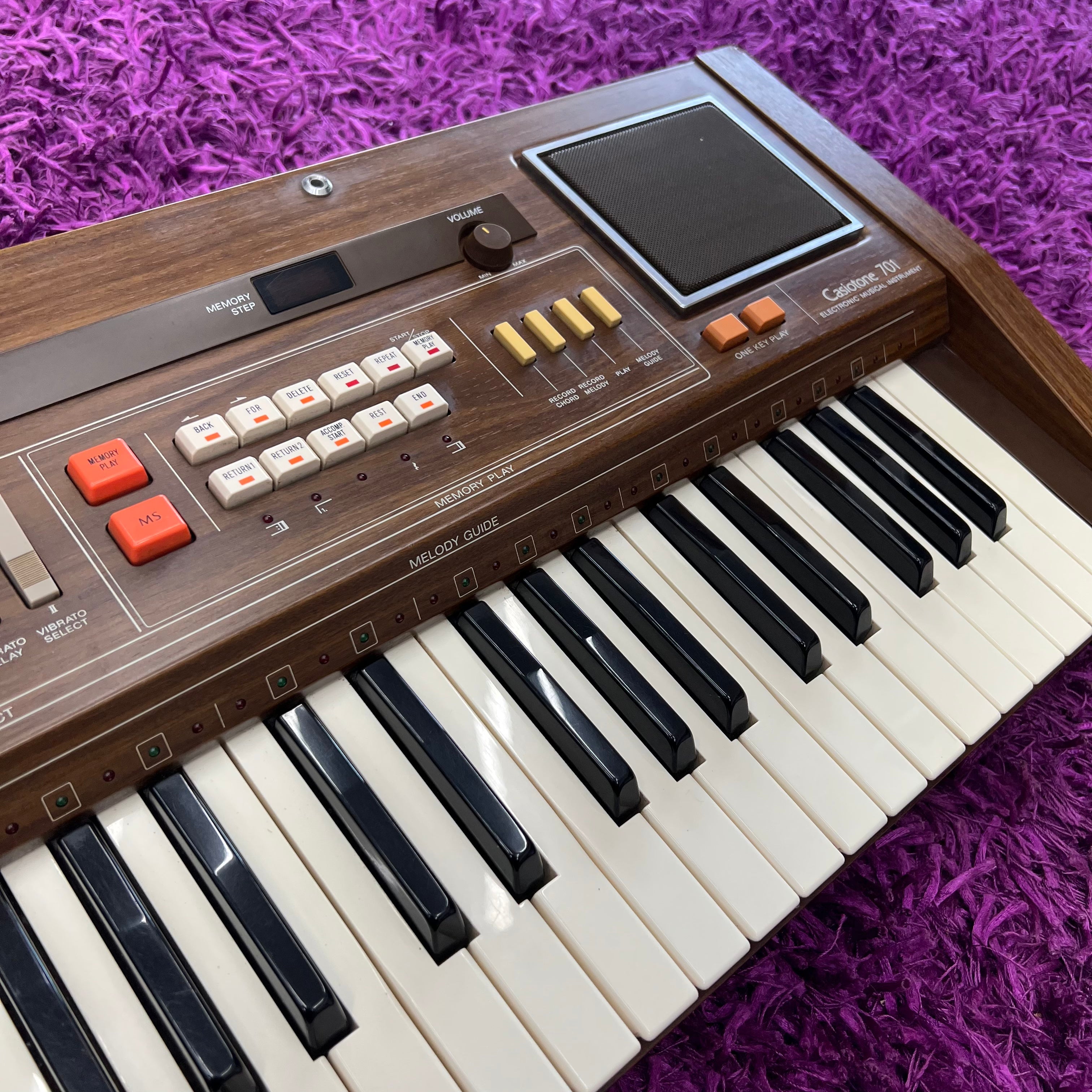 CASIO Casiotone 701 電子楽器 ヴィンテージ CASIO Casiotone 701 電子