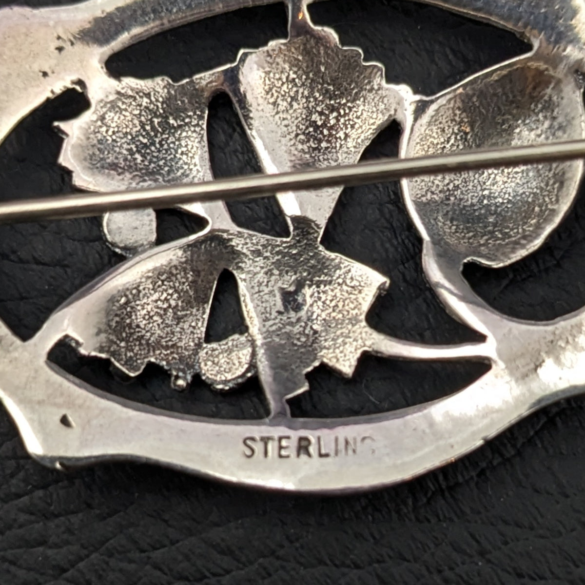 ヴィンテージ シルバー925 ブローチ 7g – defsilver