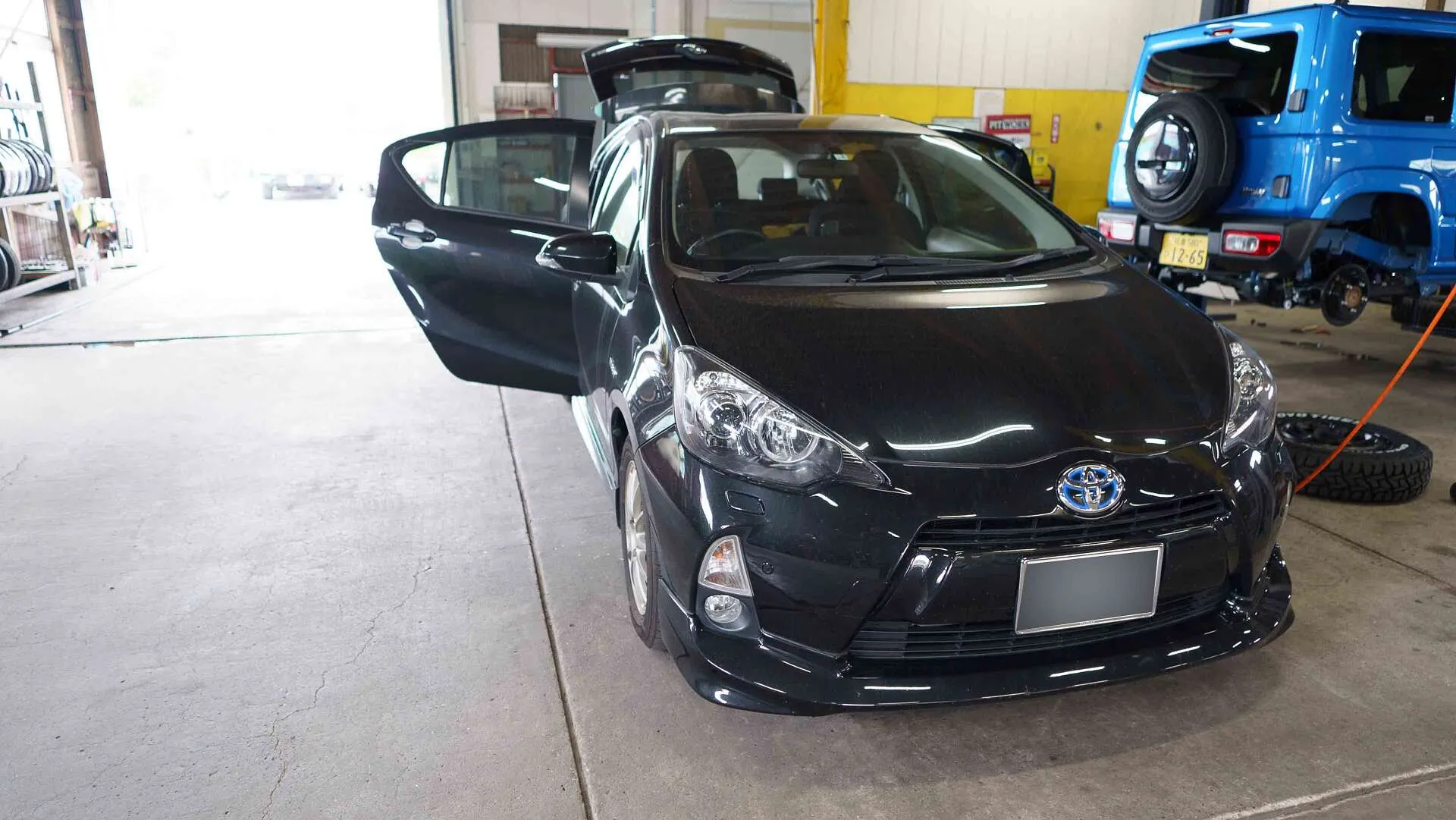 福岡県田川郡 トヨタ アクア ハイブリッドバッテリー交換｜車修理