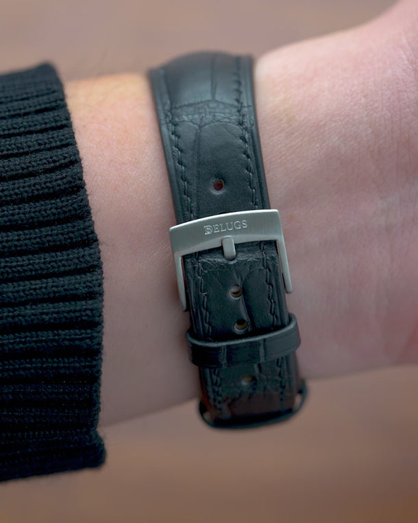 Matte Black Alligator Signature (Curved) Strap – Delugs