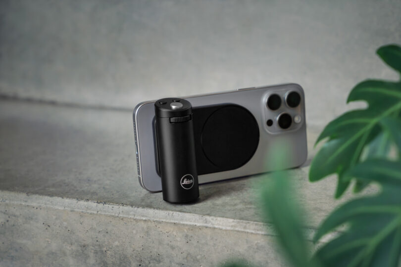 The Leica LUX Grip Brings Tactile Photography to Your iPhone