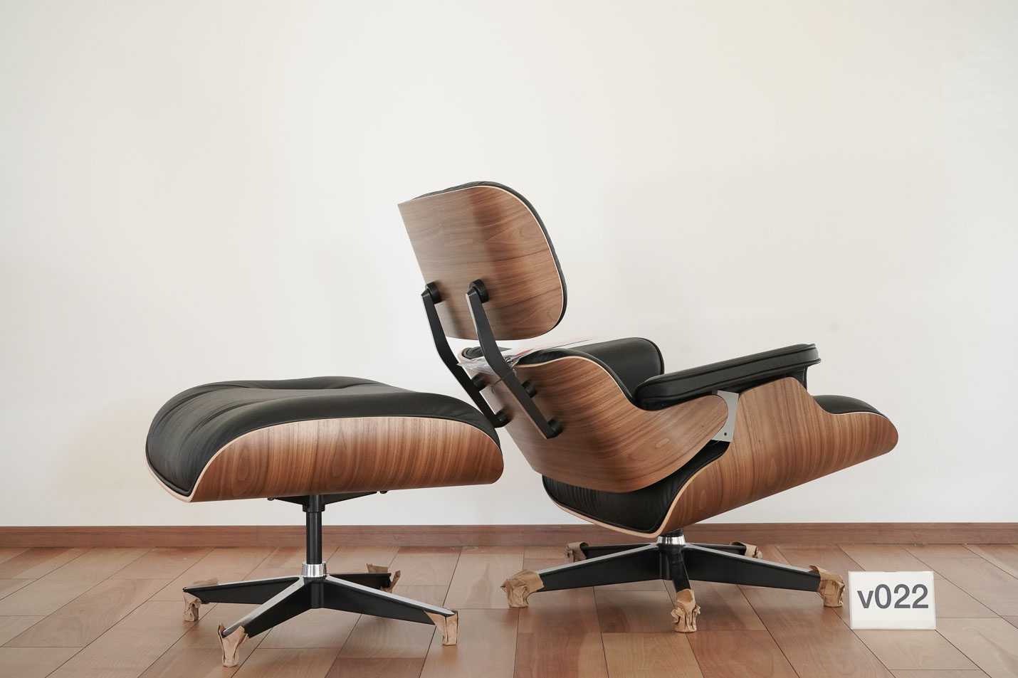 イームズ ラウンジチェア＆オットマン ウォールナット v022