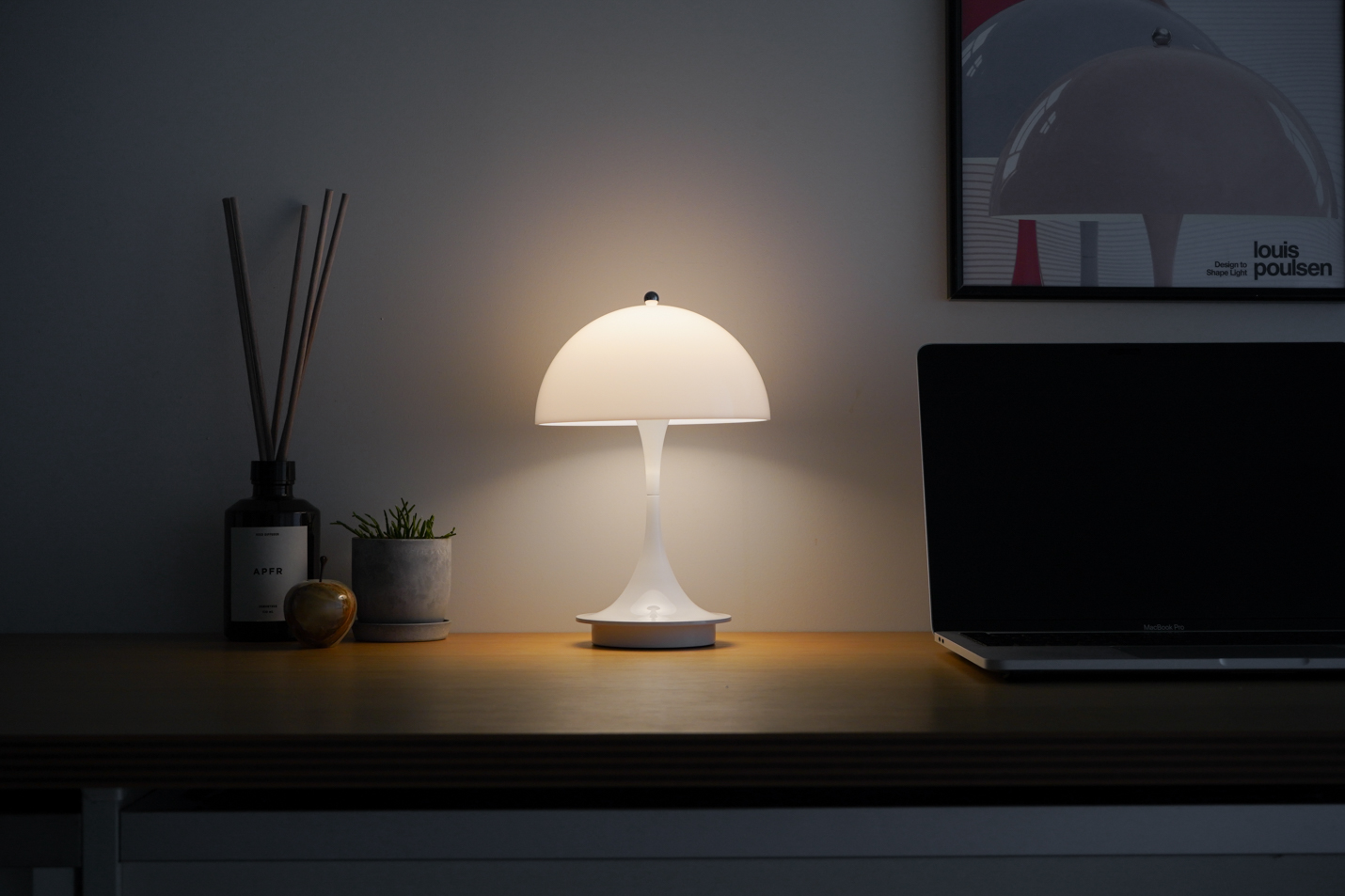 ルイスポールセン（Louis Poulsen）パンテラポータブル徹底比較