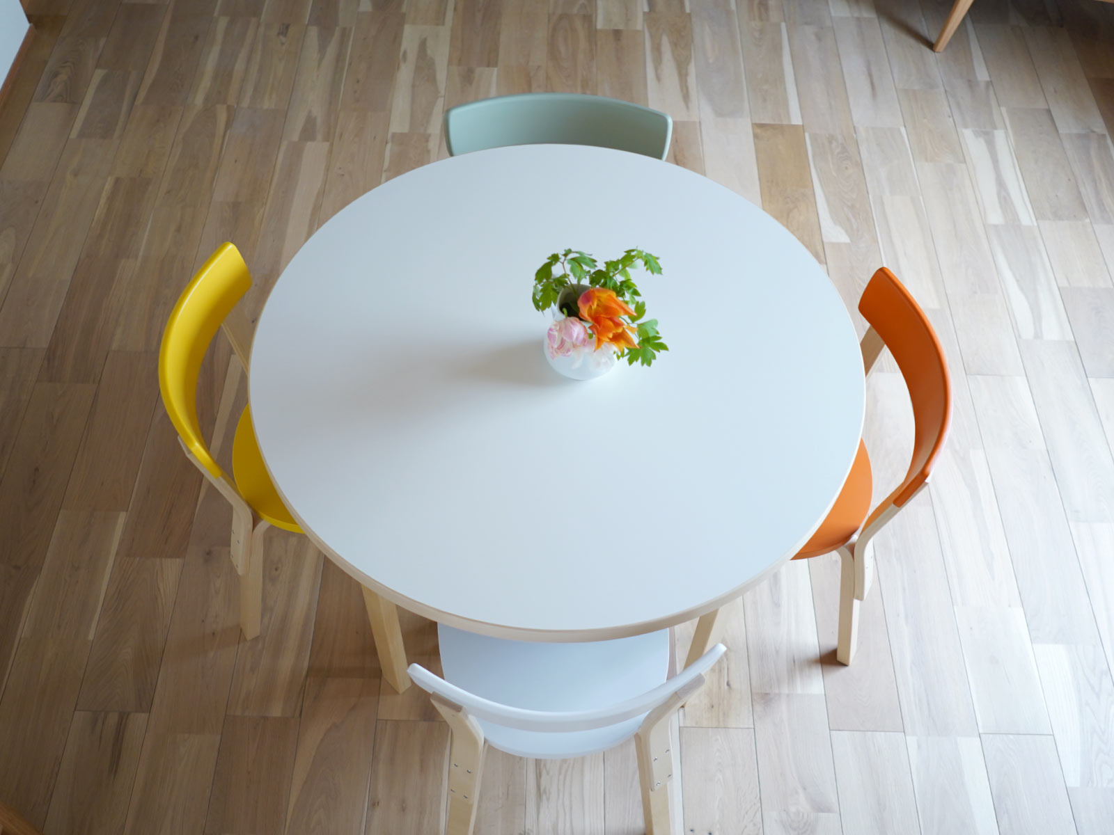 artek (アルテック) テーブル 90A Φ100×H72cm / ホワイトラミネート