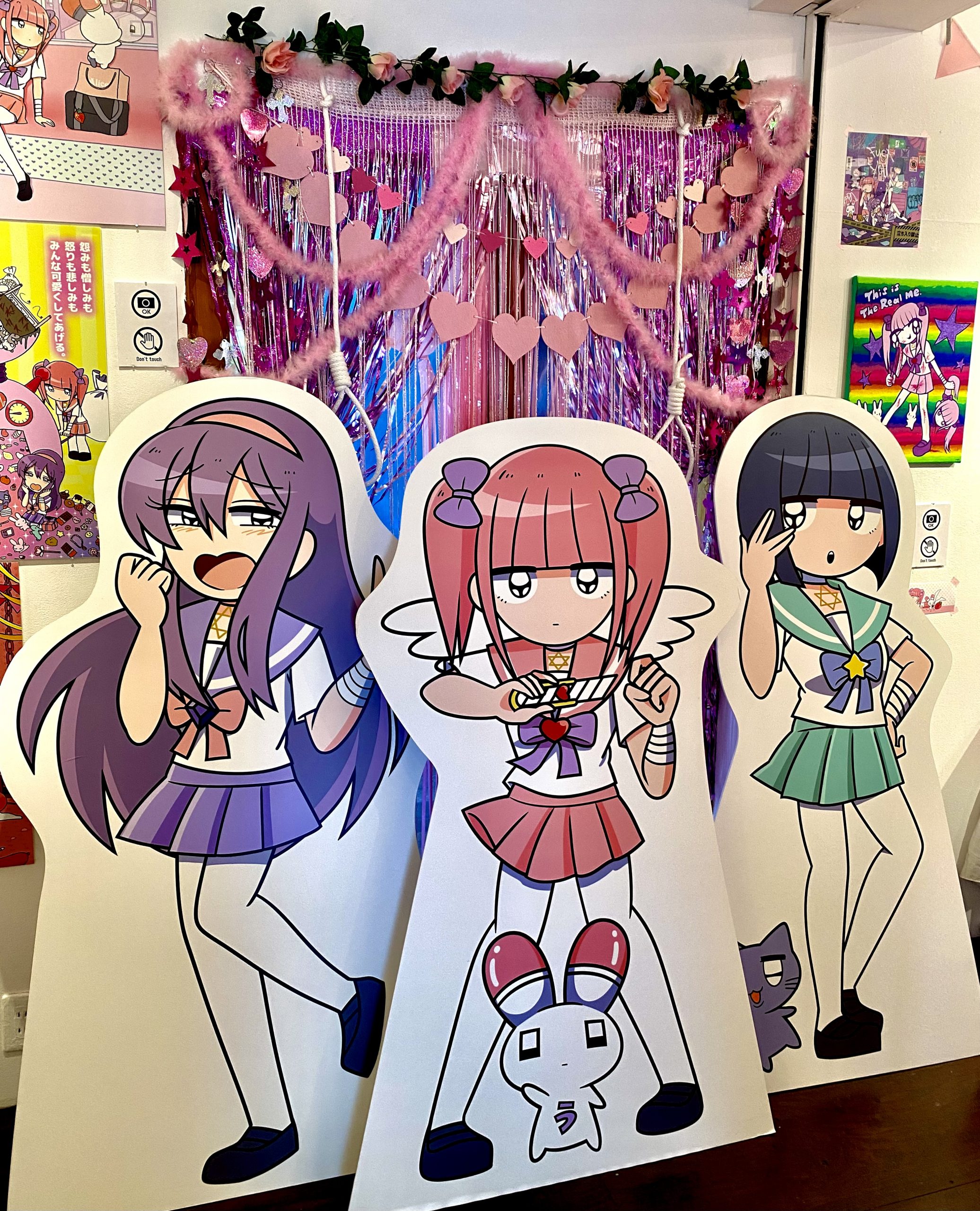 メンヘラチャン10周年記念展〜病みかわいいの軌跡〜 | DESIGN FESTA