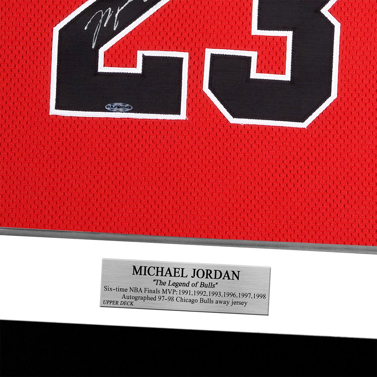 メモラビリア】 マイケル・ジョーダン 1997-1998 RED BULLS MITCHELL