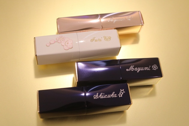 初心者さん必見！デパコスカウンターで世界にひとつの刻印リップをGET