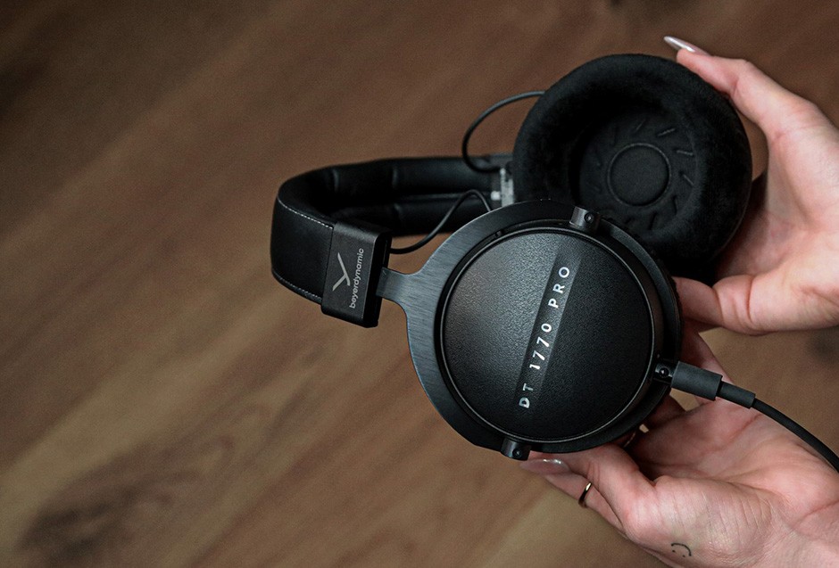 DT 1770 PRO MK II: Premium Tesla studio headphones I beyerdynamic