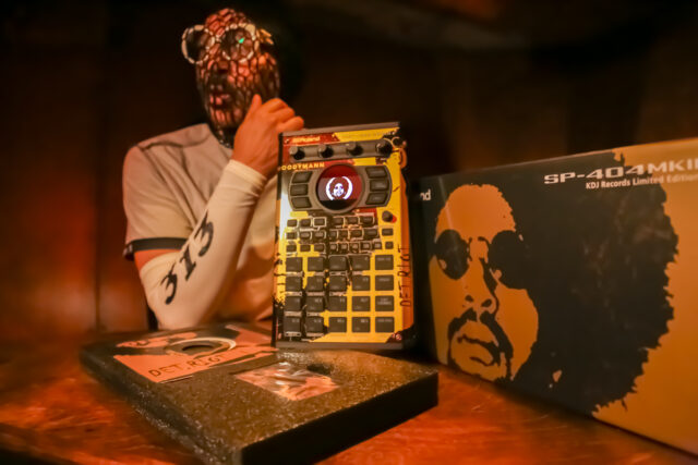 MoodymannことKenny Dixon Jr. のKDJ Recordsとコラボ｜Roland、「SP