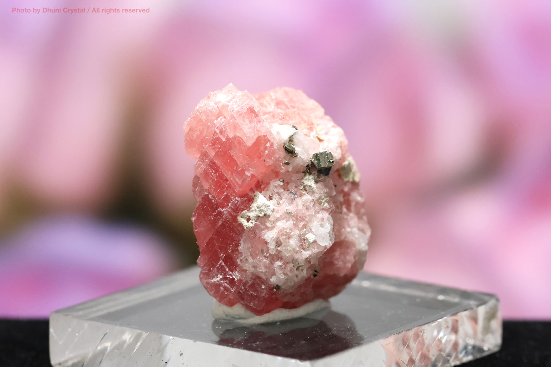 インカローズ 天然石 愛と情熱を象徴するロードクロサイト